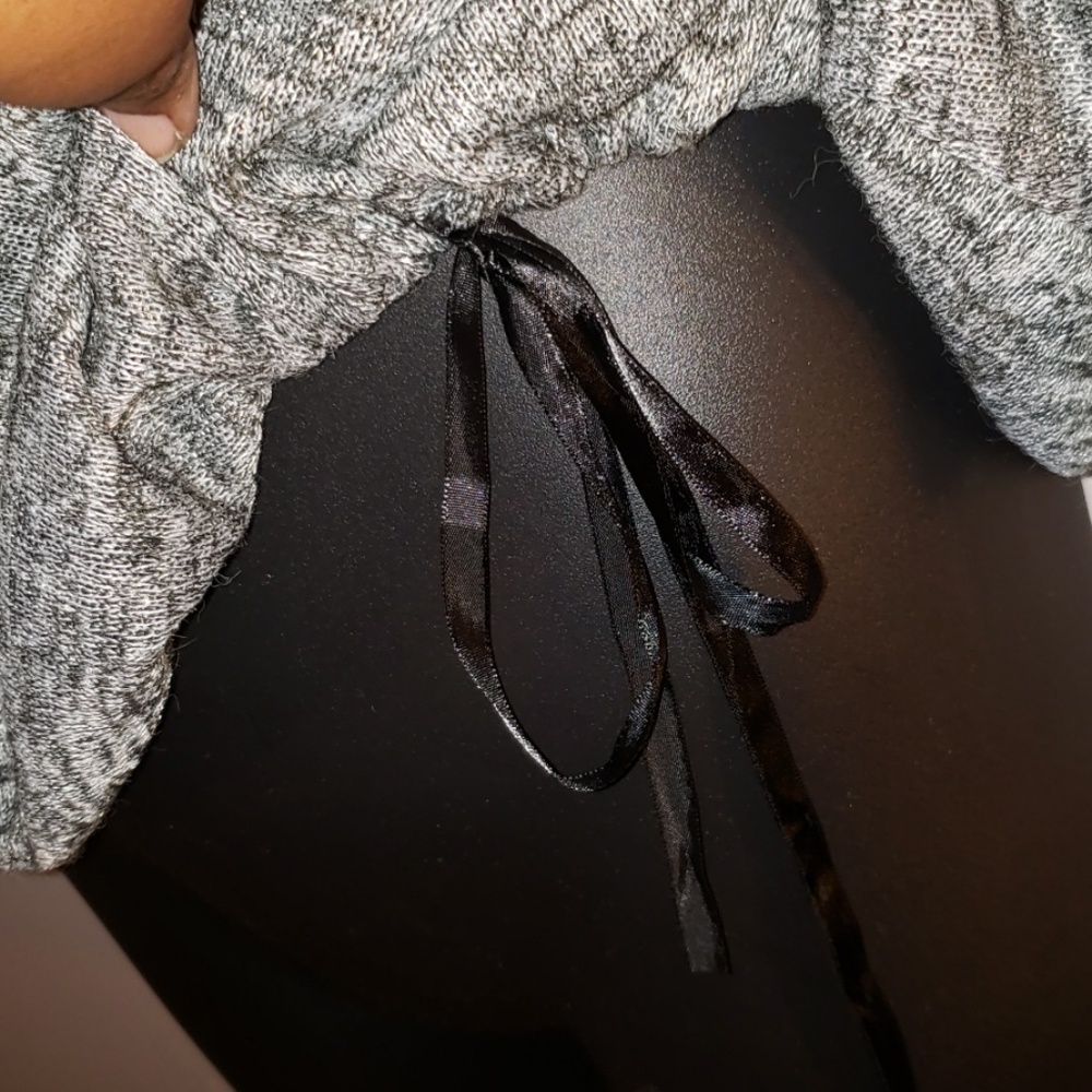 American Rag| sweater - Picture 6 of 6